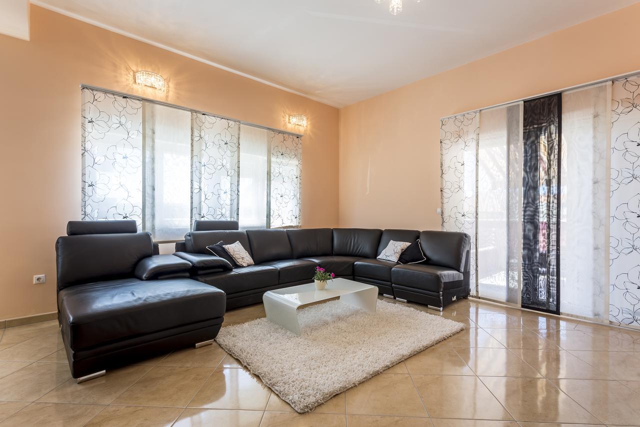 Apartmani Lukic Split Exterior photo